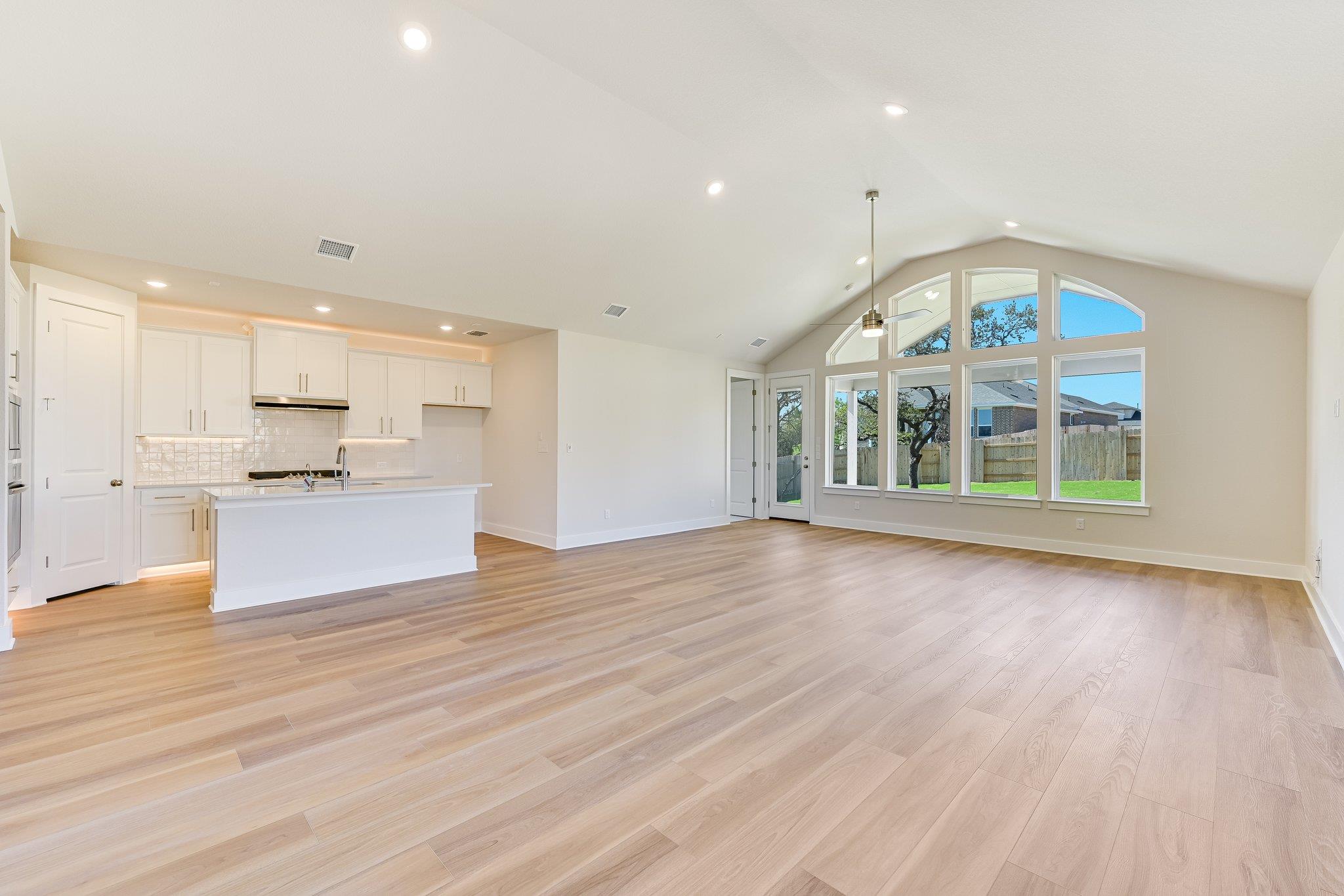 427 Fountain Grass Drive San Marcos TX 78666