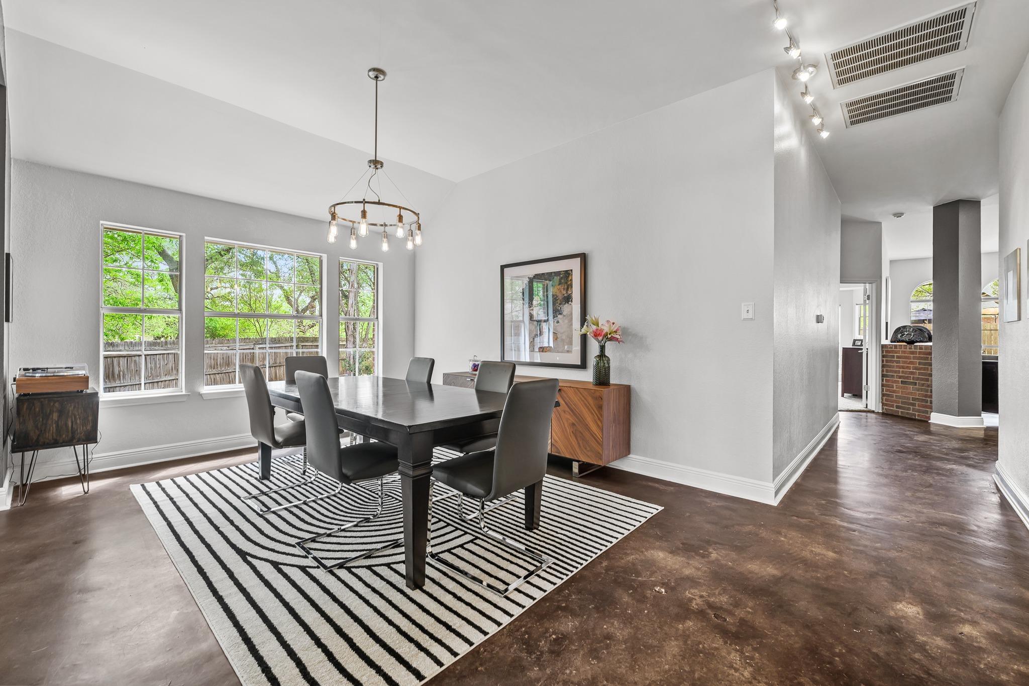 4801 Counts Cove Austin TX 78749