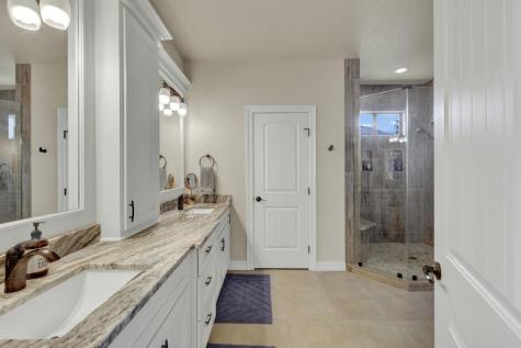 2550 Colleen Drive Canyon Lake TX 78133