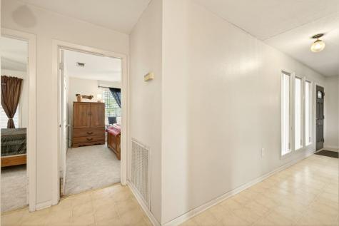 212 Halstedt Road La Grange TX 78945