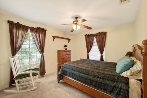 212 Halstedt Road La Grange TX 78945