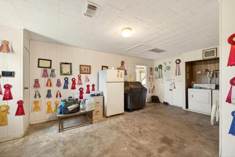 212 Halstedt Road La Grange TX 78945