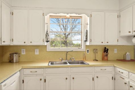 212 Halstedt Road La Grange TX 78945