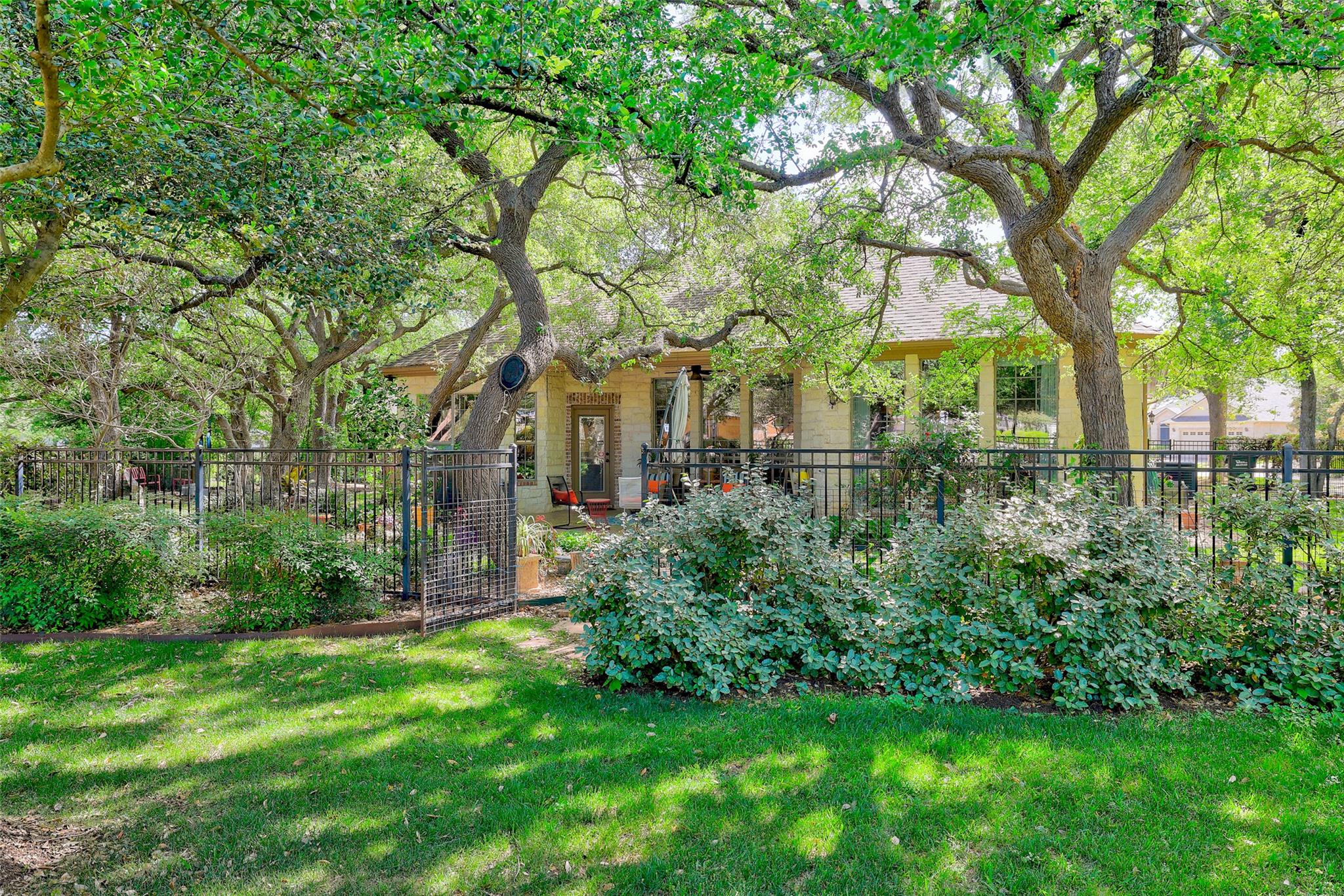805 Boquilla Trail Georgetown TX 78633