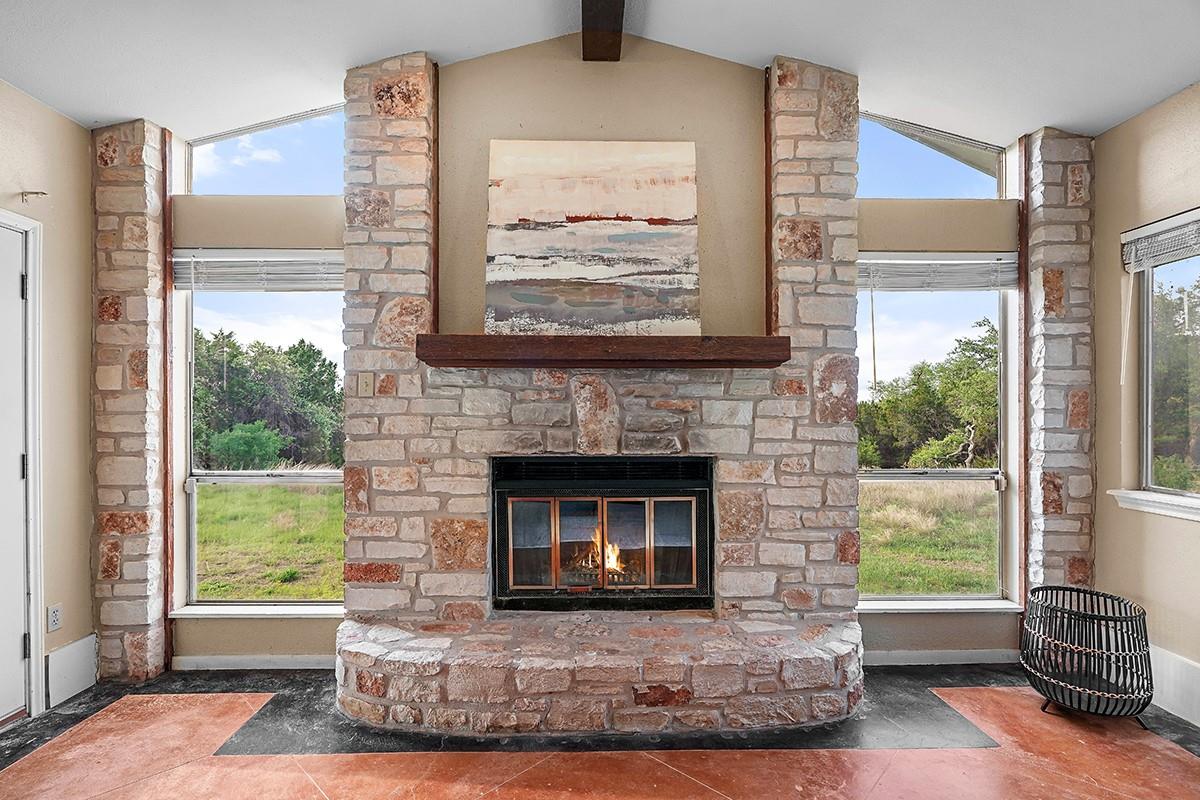 102 Rocky Creek Road Dripping Springs TX 78620