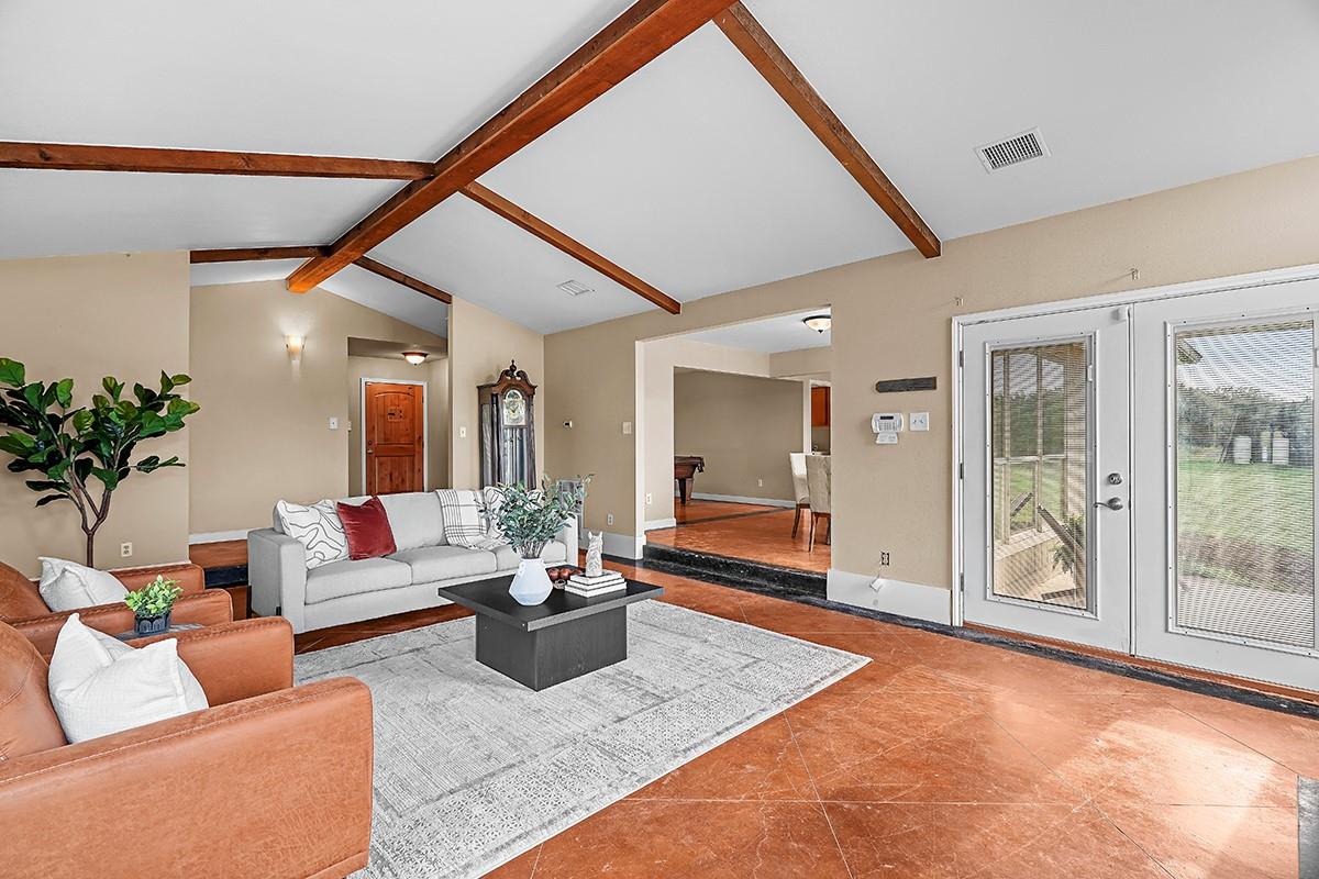 102 Rocky Creek Road Dripping Springs TX 78620