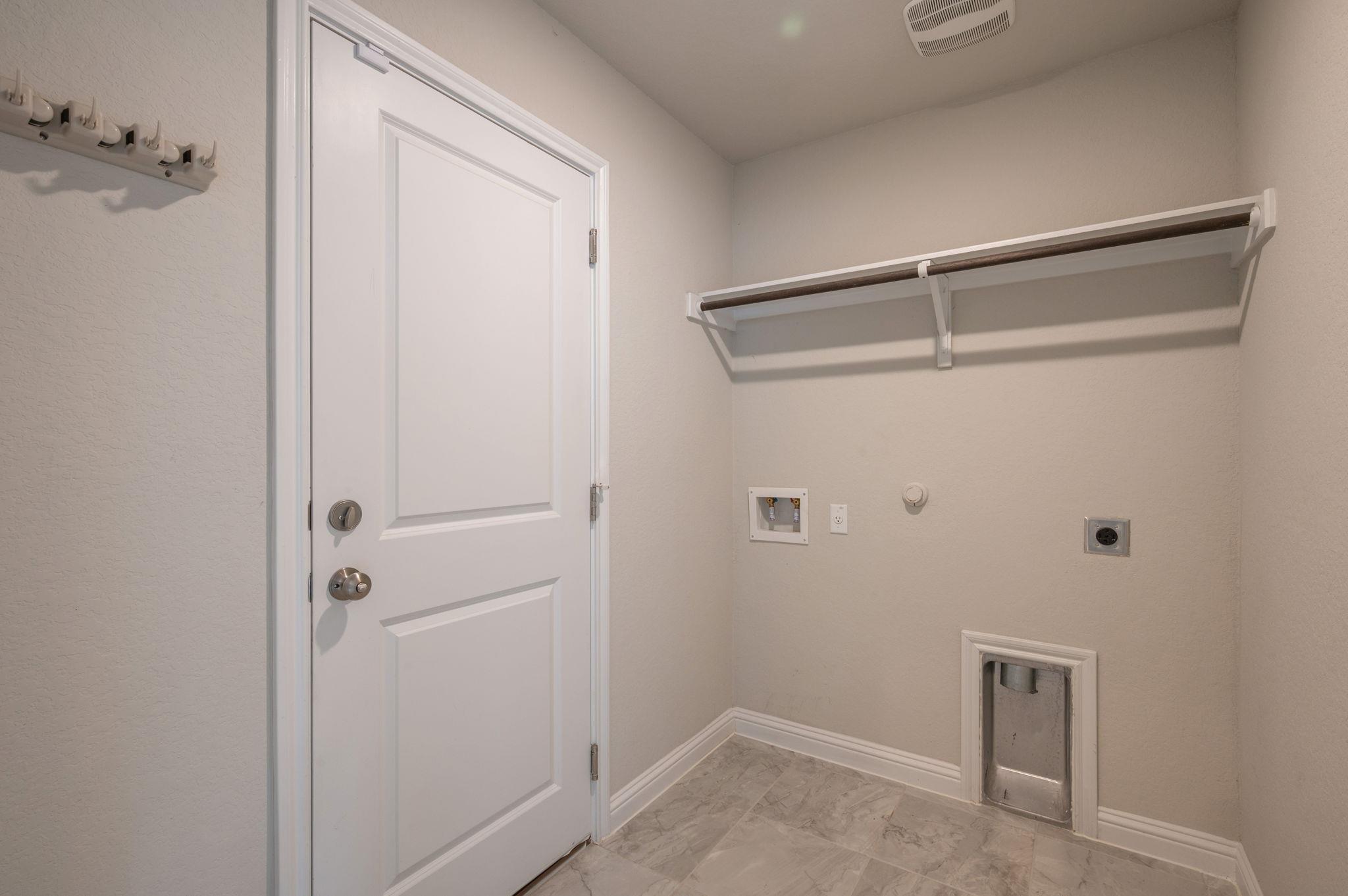 8214 Cottage Rose Drive Austin TX 78744