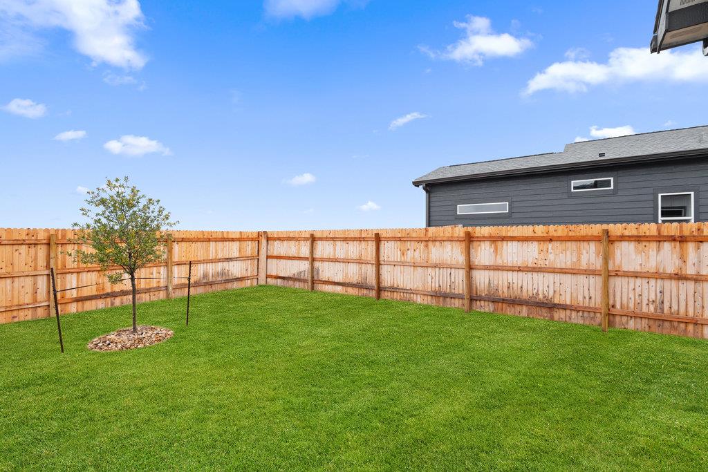 2029 Applewood Drive Lockhart TX 78644