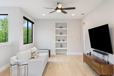 5405 Montview Street Austin TX 78756