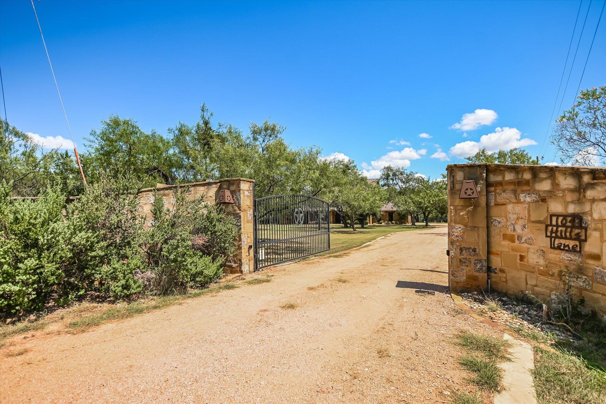 104 The Hills Lane Horseshoe Bay TX 78657