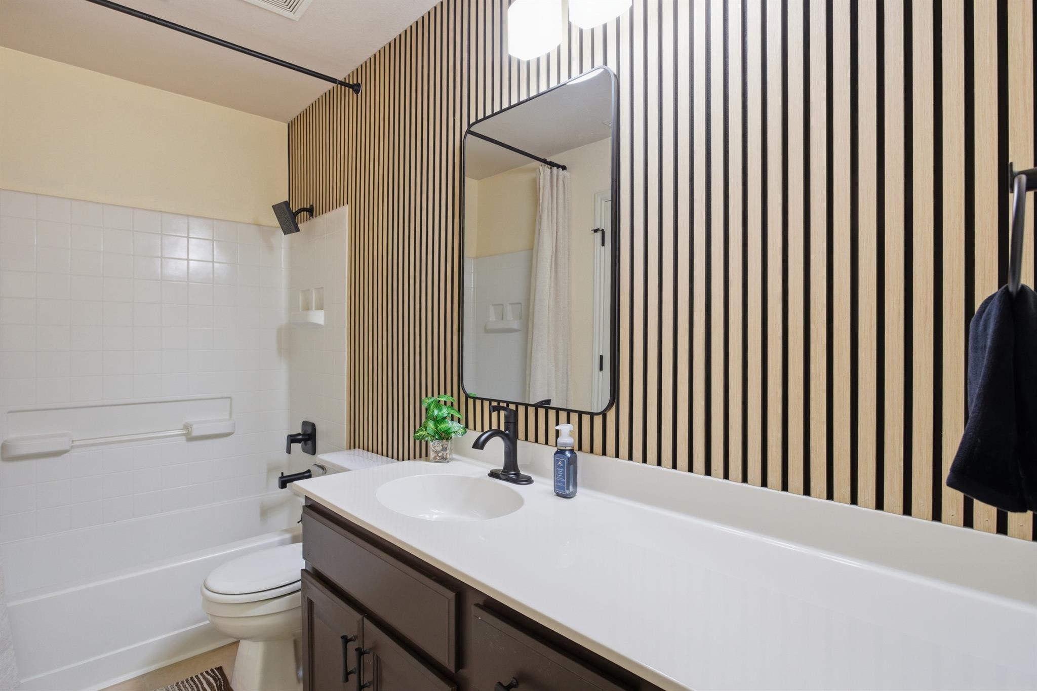 2801 Stirrup Cove Leander TX 78641