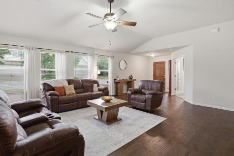 2801 Stirrup Cove Leander TX 78641