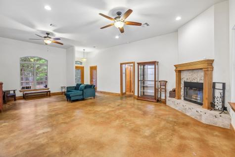 267 Corral Road Smithville TX 78957