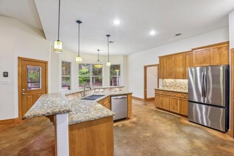 267 Corral Road Smithville TX 78957
