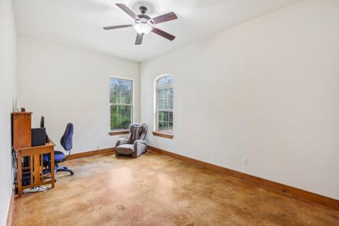 267 Corral Road Smithville TX 78957