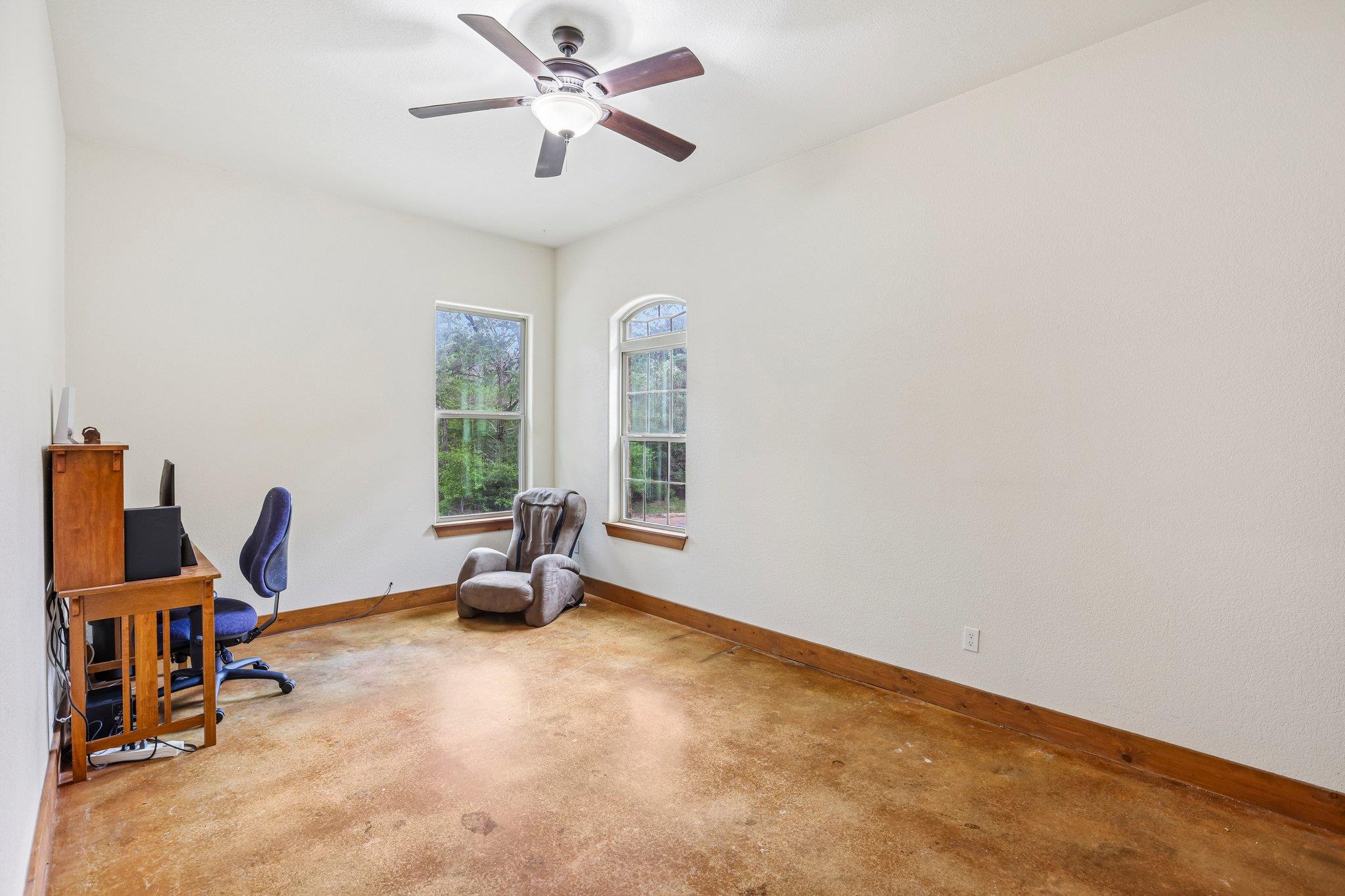267 Corral Road Smithville TX 78957