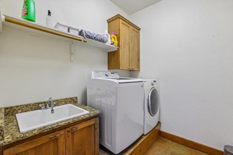 267 Corral Road Smithville TX 78957