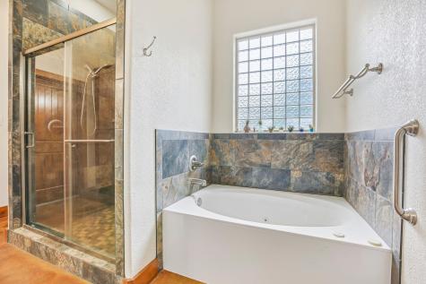 267 Corral Road Smithville TX 78957