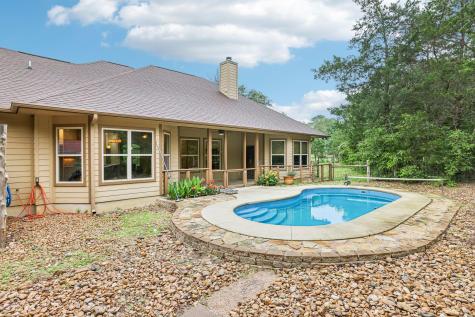 267 Corral Road Smithville TX 78957