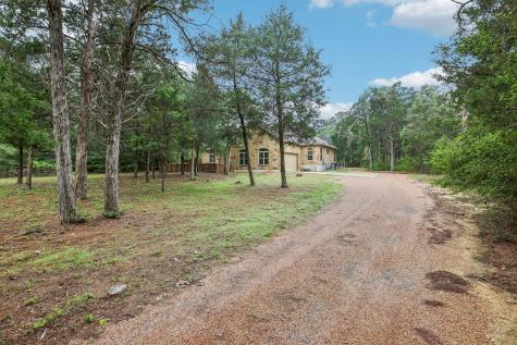 267 Corral Road Smithville TX 78957