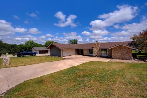 18 Country Lane Wimberley TX 78676