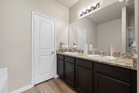 19601 Hubert R Humphrey Road Manor TX 78653