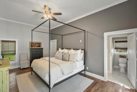 539 Elm Street New Ulm TX 78950