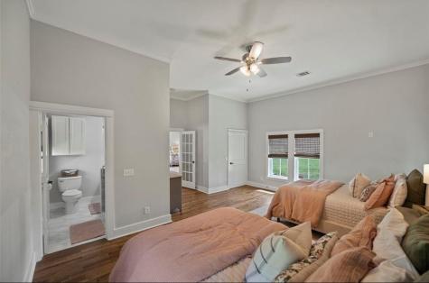 539 Elm Street New Ulm TX 78950