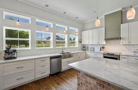 539 Elm Street New Ulm TX 78950