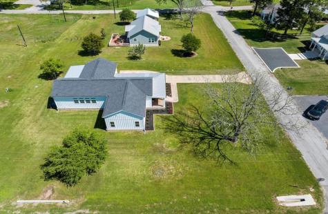 539 Elm Street New Ulm TX 78950
