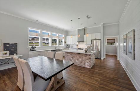 539 Elm Street New Ulm TX 78950