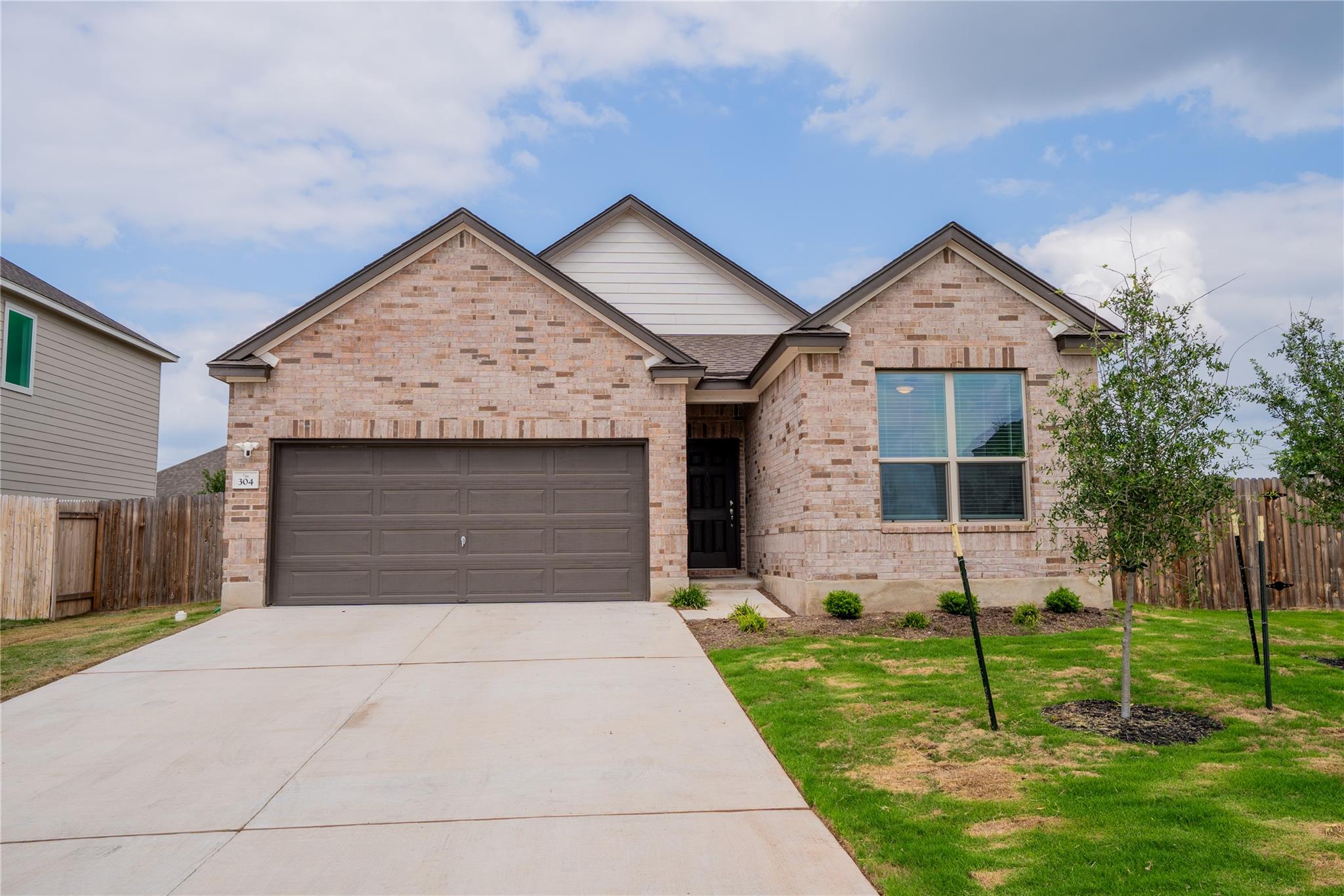 304 Summit Drive Lockhart TX 78644