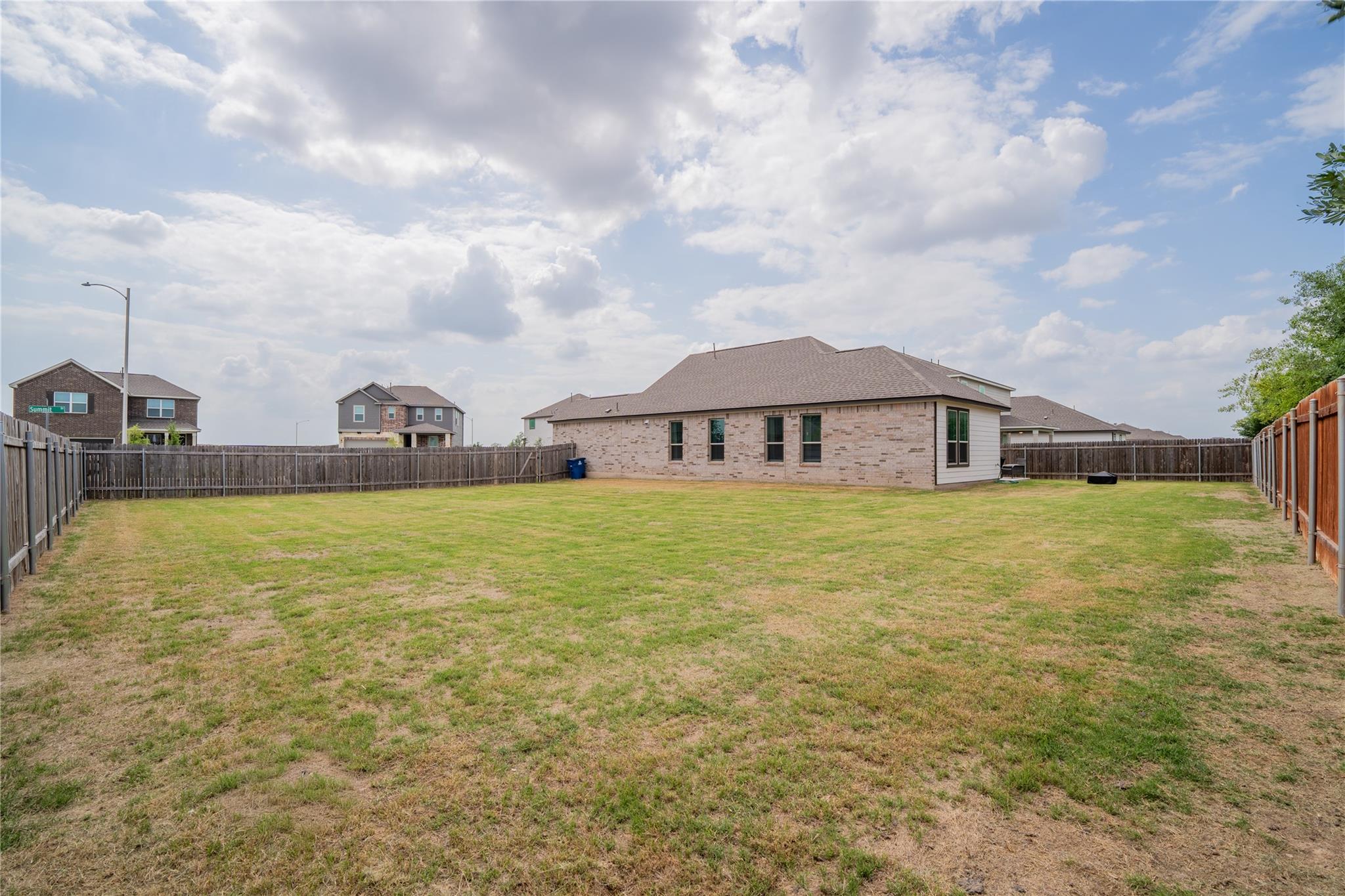 304 Summit Drive Lockhart TX 78644
