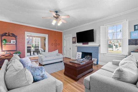 1543 W Clark Street Bartlett TX 76511