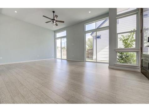 1110 3/4 Fiesta Street Austin TX 78702