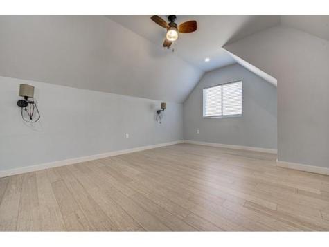 1110 3/4 Fiesta Street Austin TX 78702