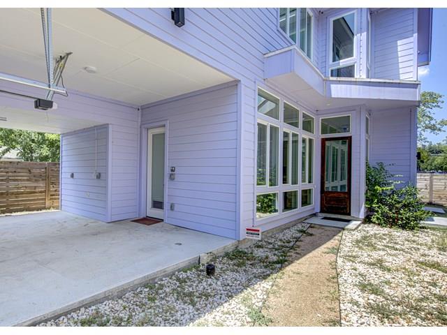 1110 3/4 Fiesta Street Austin TX 78702