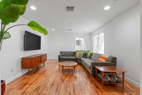 6003 Woodview Avenue Austin TX 78757