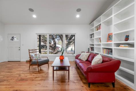 6003 Woodview Avenue Austin TX 78757