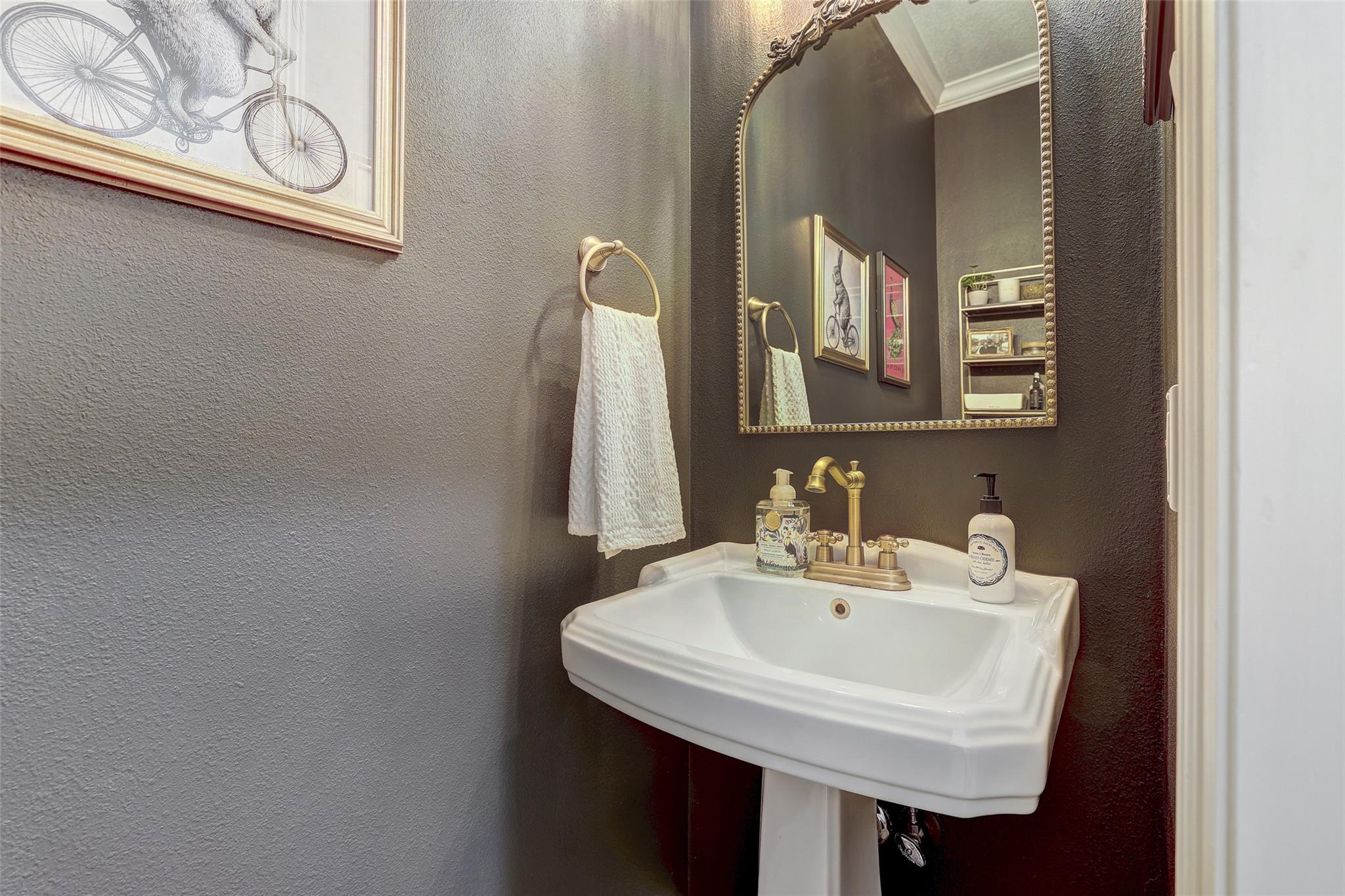111 Roberts Circle Georgetown TX 78633