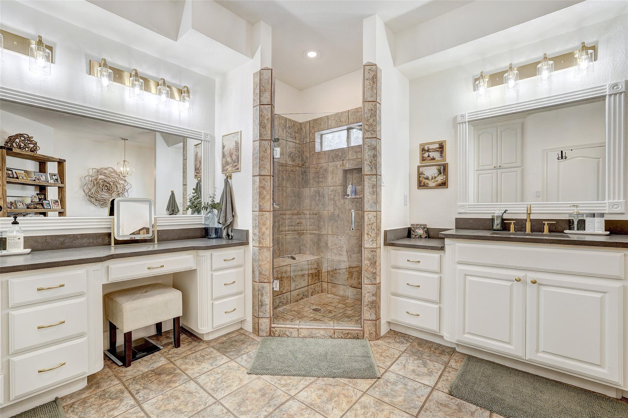 111 Roberts Circle Georgetown TX 78633