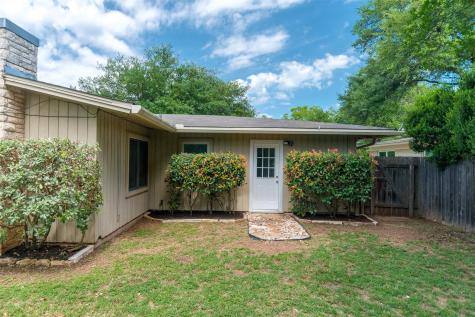 4507 Pack Saddle Pass Austin TX 78745