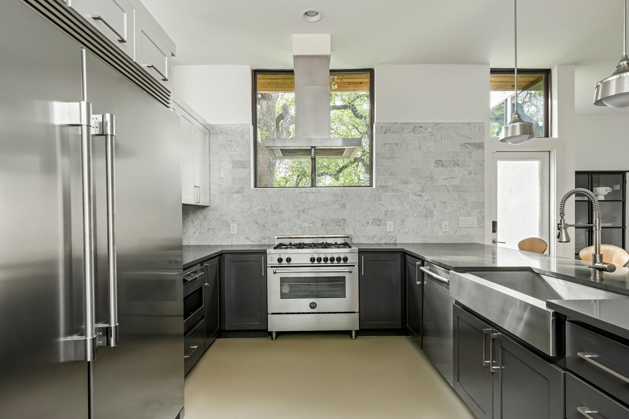 1407 Parkinson Drive Austin TX 78704