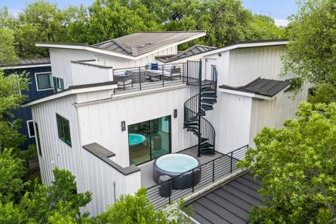 1407 Parkinson Drive Austin TX 78704