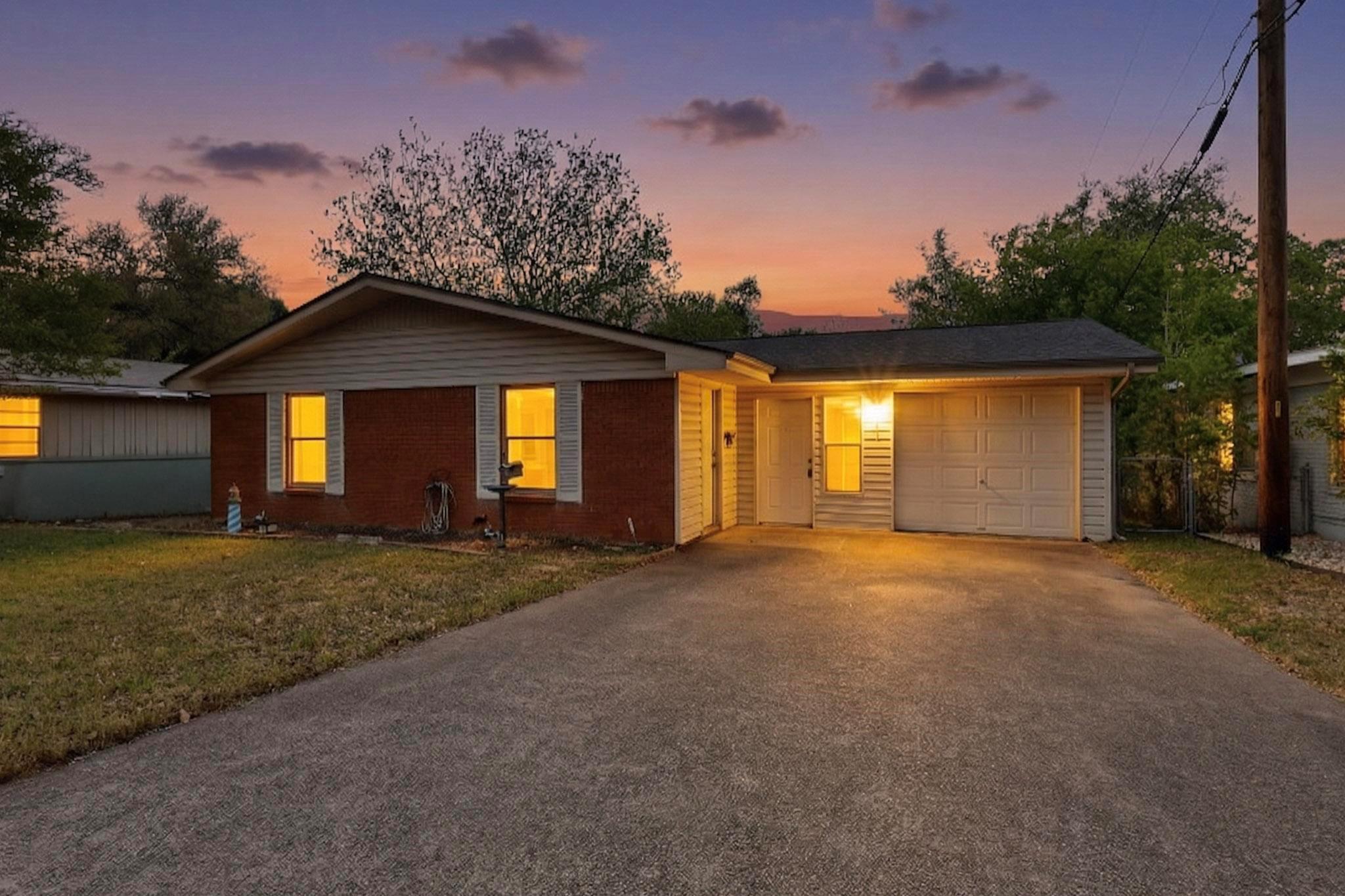 6808 Daugherty Street Austin TX 78757