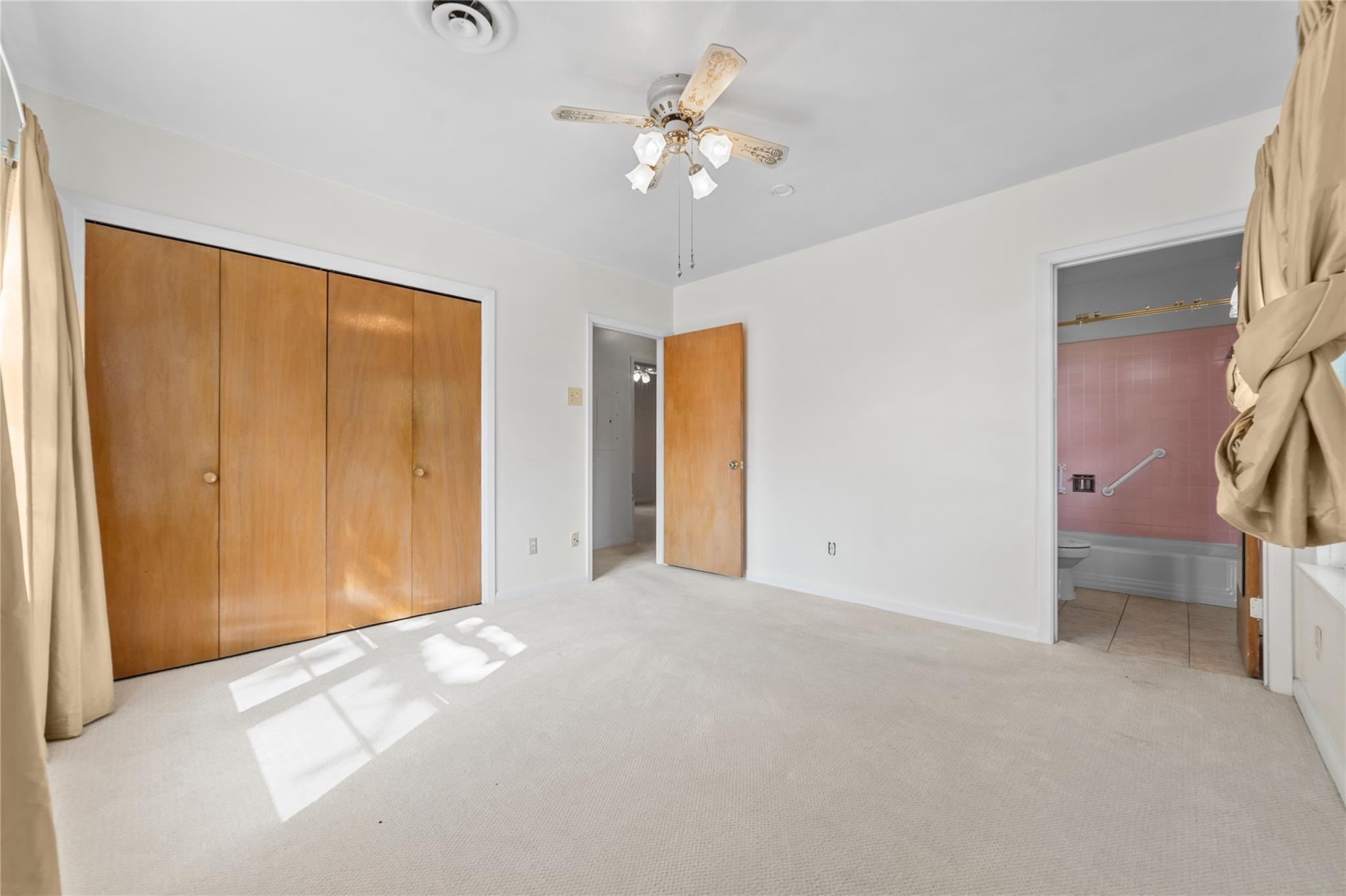 1105 E Applegate Drive Austin TX 78753