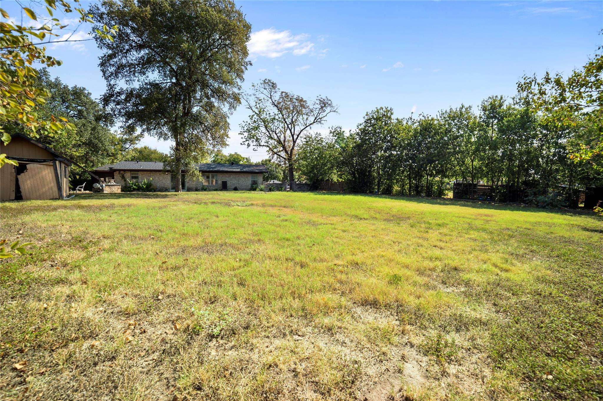 1105 E Applegate Drive Austin TX 78753