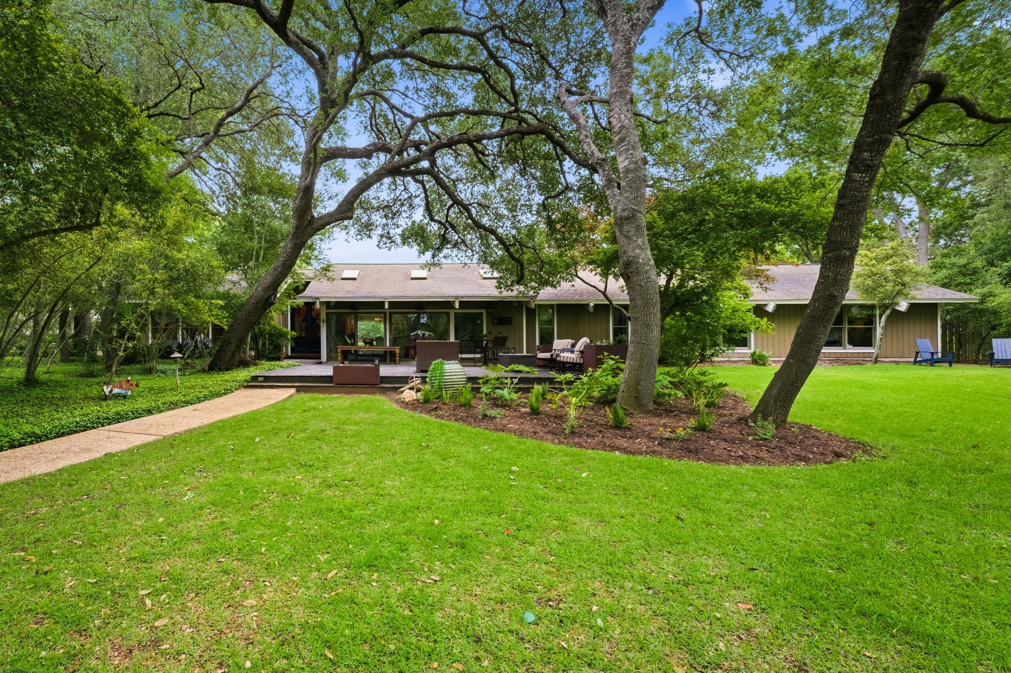 32 Sundown Parkway Austin TX 78746