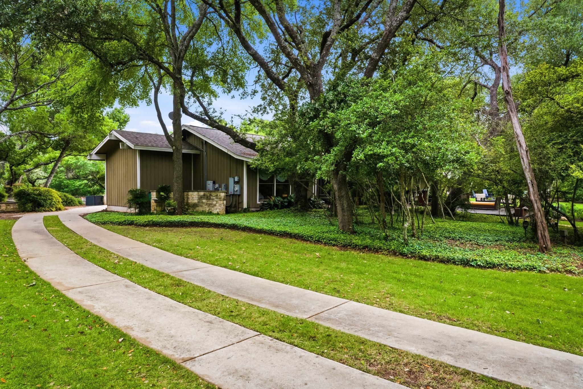 32 Sundown Parkway Austin TX 78746