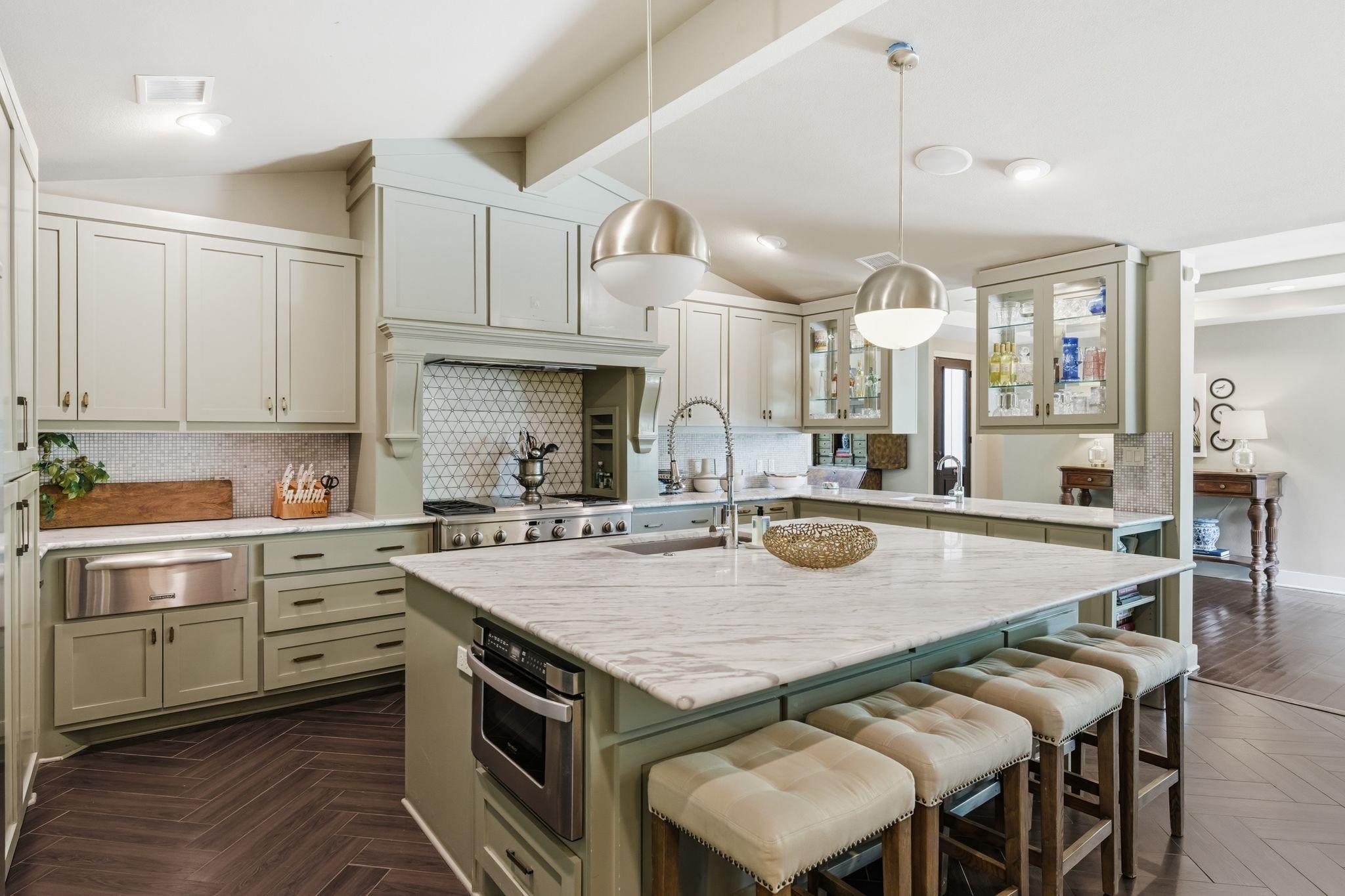 32 Sundown Parkway Austin TX 78746